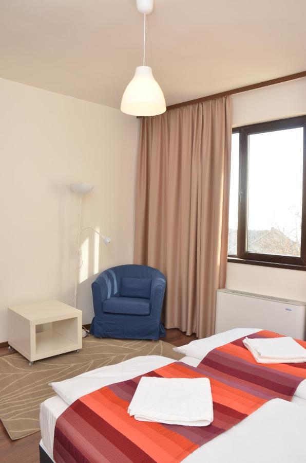 Lion Guest House 벨리코 터르노보 외부 사진