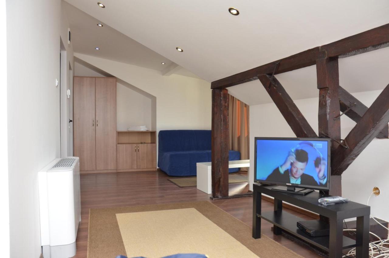 Lion Guest House 벨리코 터르노보 외부 사진